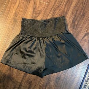 TCEC black shorts/ skort lookalike